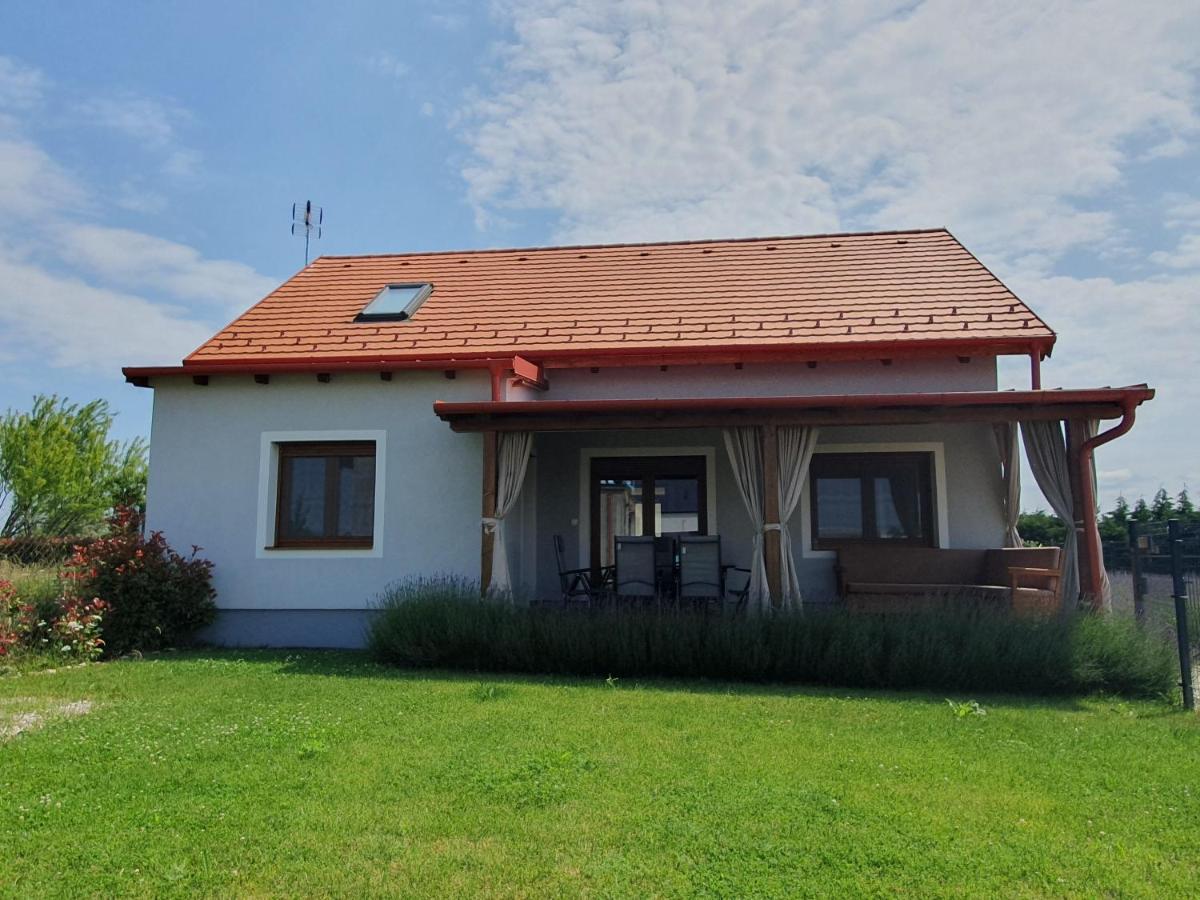 Vila Arvalanyhaj Vendeghaz Balatonakali Exteriér fotografie